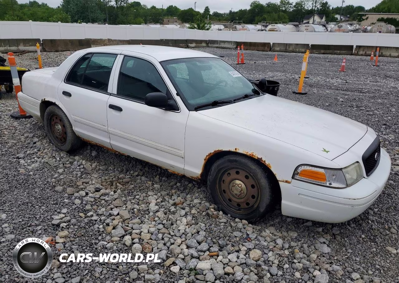 2009 Ford Crown Victoria Police Interceptor VIN:2FAHP71V09X143438 - 4