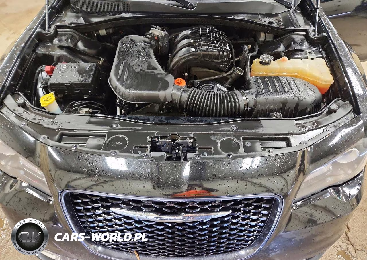 2016 Chrysler 300 S VIN:2C3CCABG0GH304489 - 11