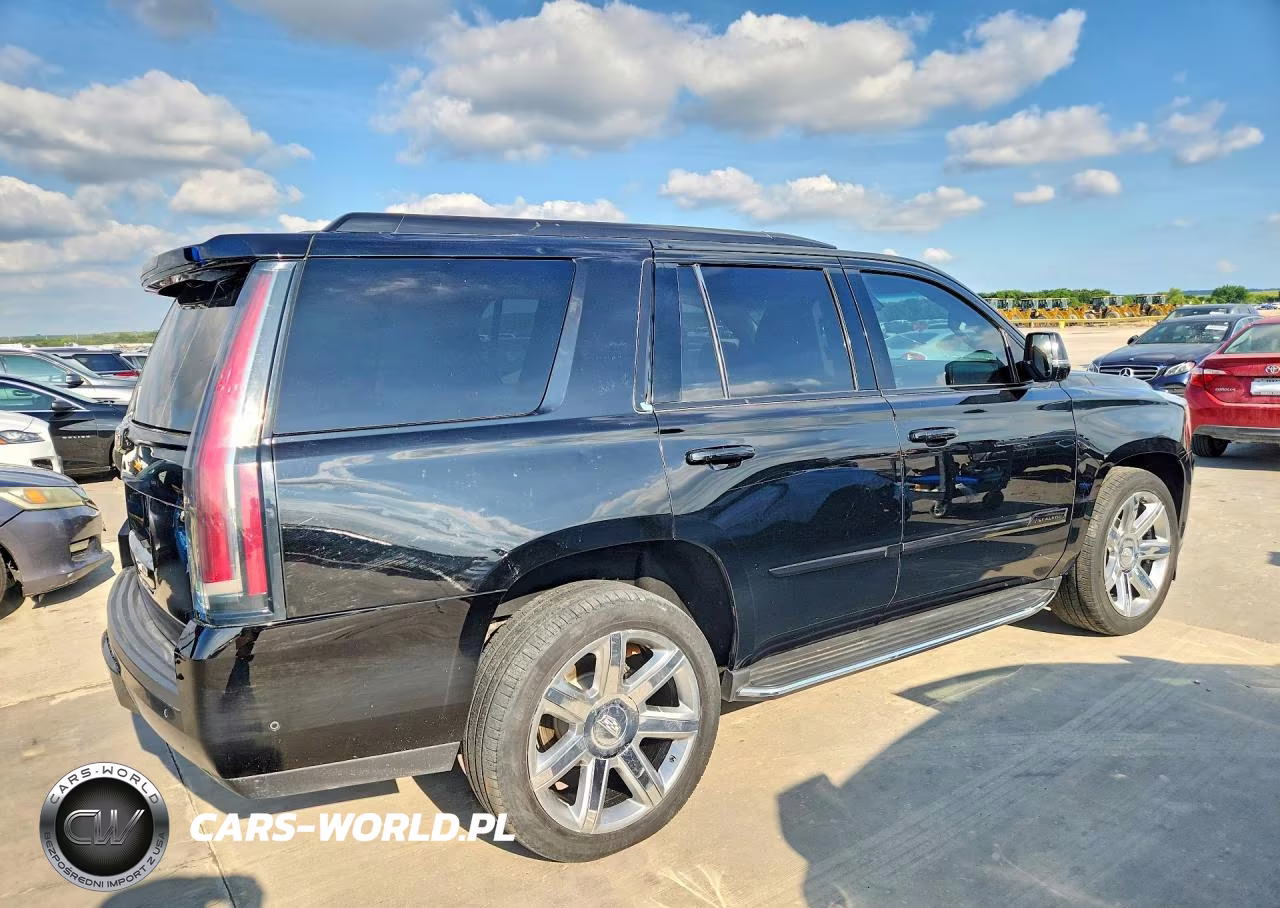 2018 Cadillac Escalade Premium Luxury VIN:1GYS3CKJ0JR148793 - 3