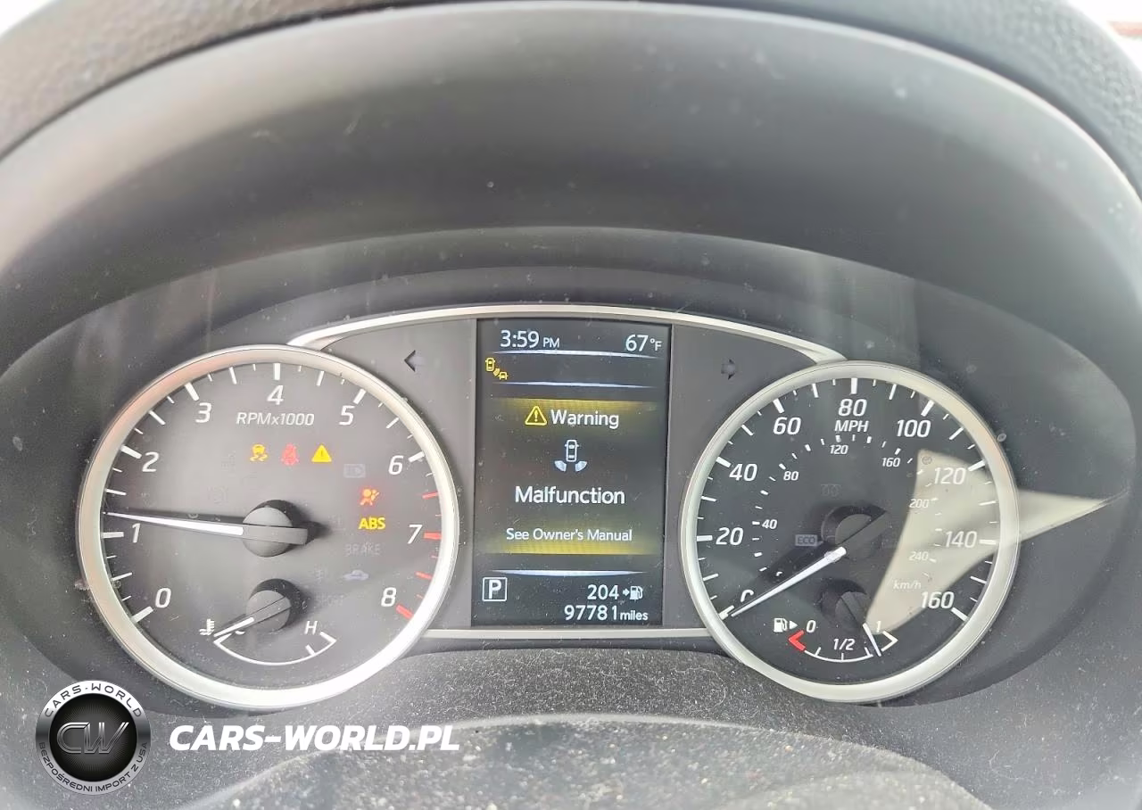 2016 Nissan Sentra Sr VIN:3N1AB7AP2GY224991 - 9