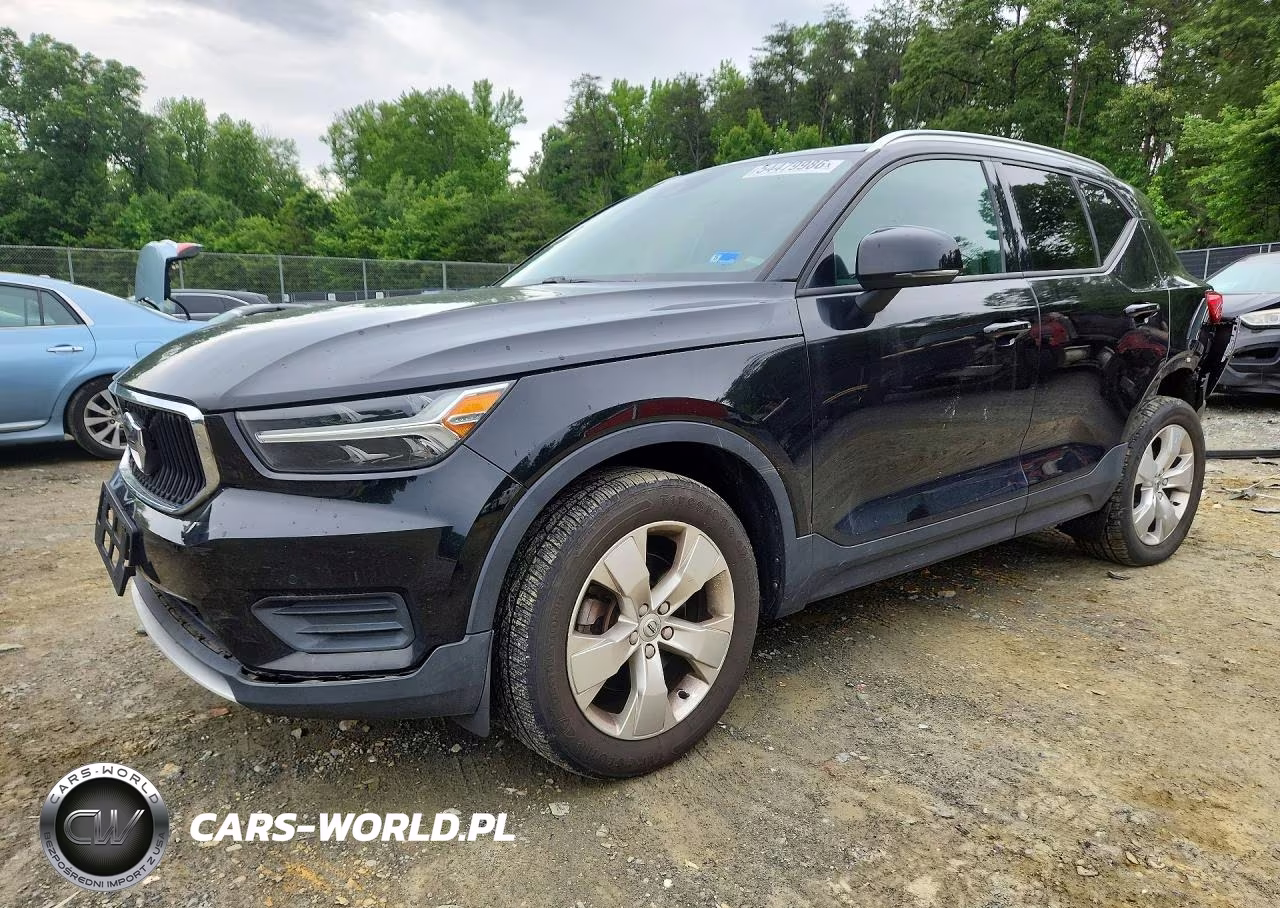 2020 Volvo Xc40 T4 Momentum