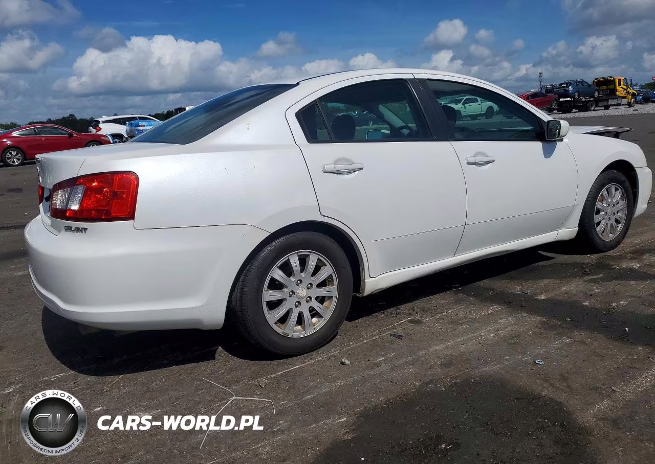2012 Mitsubishi Galant Fe VIN:4A32B2FF9CE010623 - 3