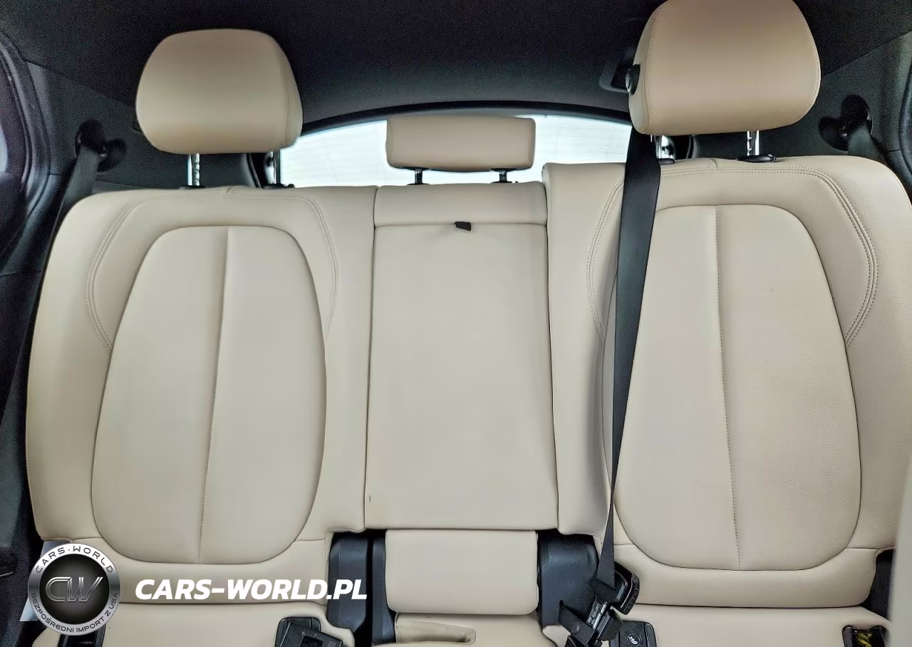 2018 BMW X2 Sdrive28I VIN:WBXYJ3C35JEJ83734 - 10