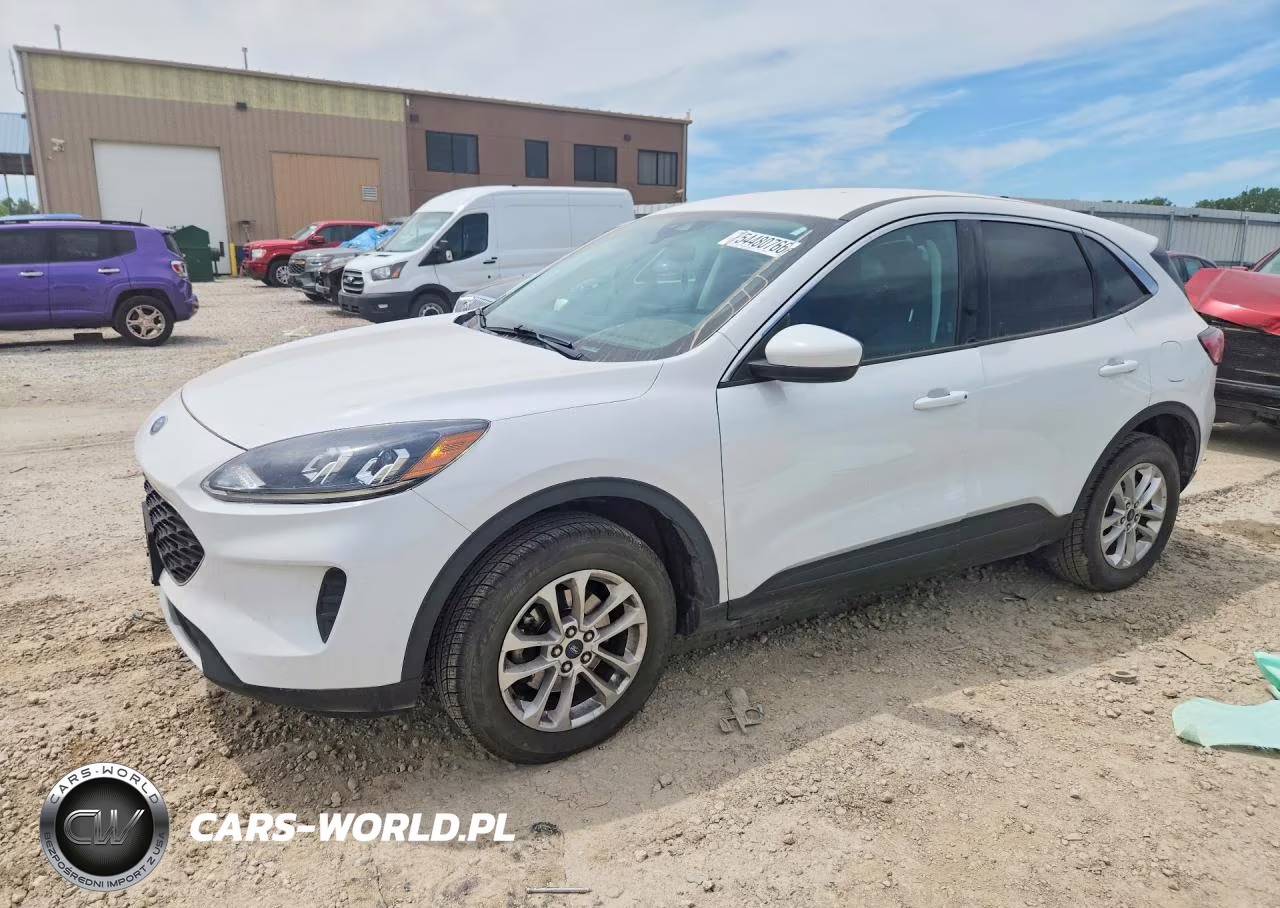 2021 Ford Escape Se