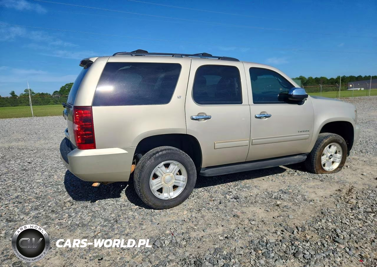 2013 Chevrolet Tahoe C1500 Lt VIN:1GNSCBE04DR176398 - 3