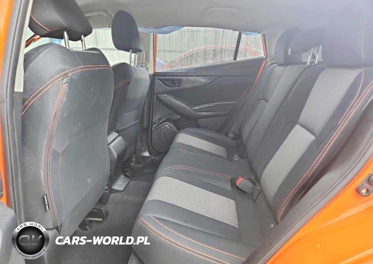 2019 Subaru Crosstrek Premium VIN:JF2GTACC2KH353556 - 11