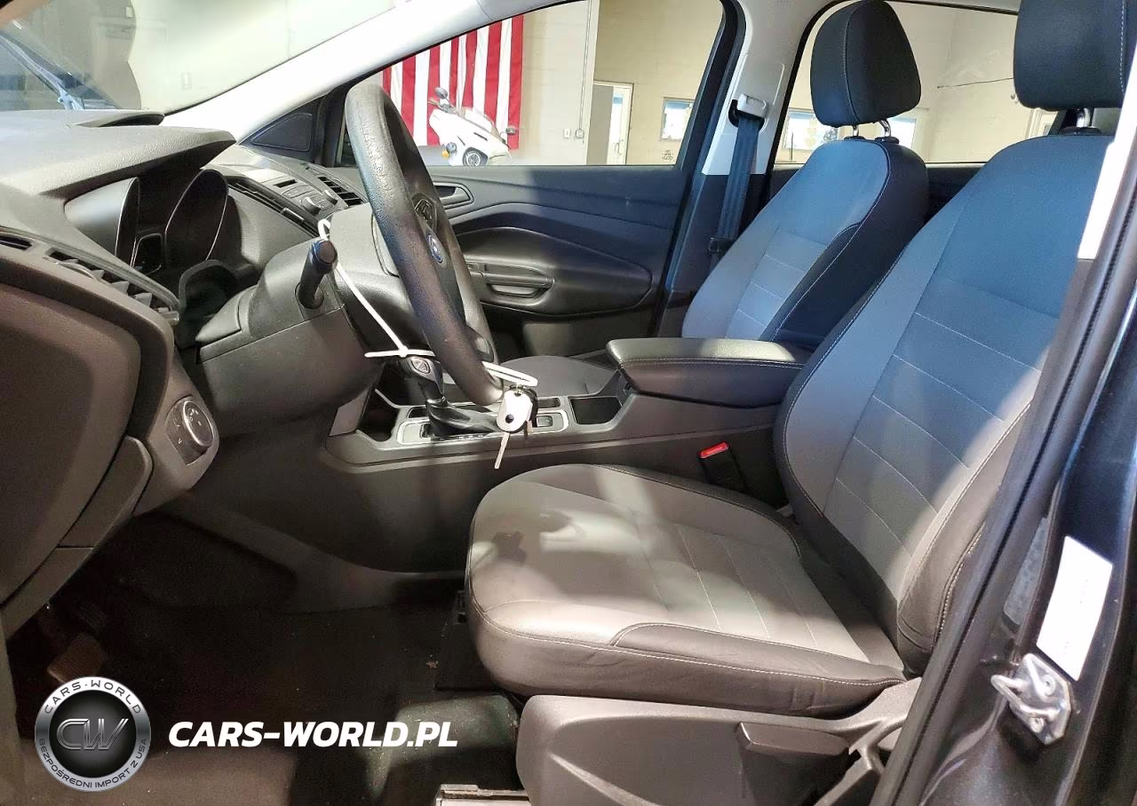 2017 Ford Escape S VIN:1FMCU0F70HUC63076 - 7