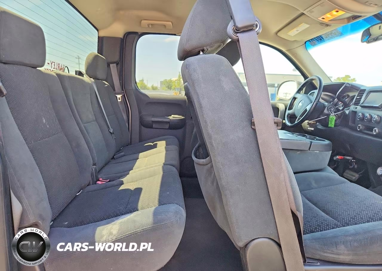 2008 Chevrolet Silverado C1500 VIN:1GCEC19J38E130853 - 10