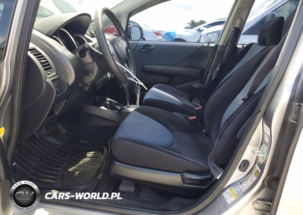 2007 Honda Fit VIN:JHMGD38467S028426 - 7