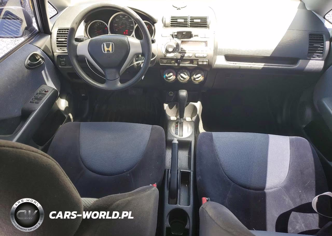 2007 Honda Fit VIN:JHMGD38467S028426 - 8