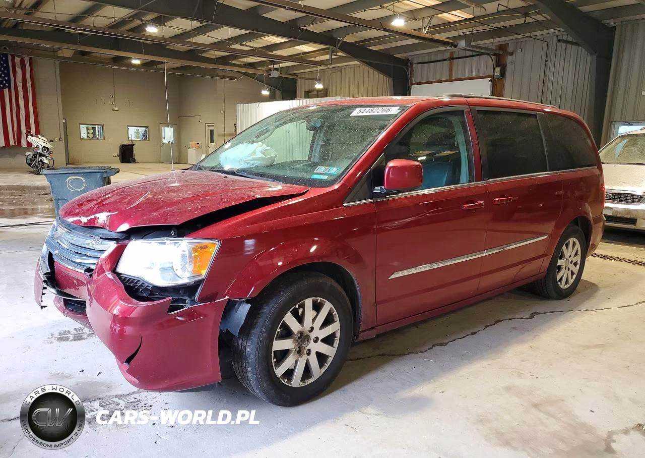 2014 Chrysler Town & Country Touring – zdjęcie 1 z 13