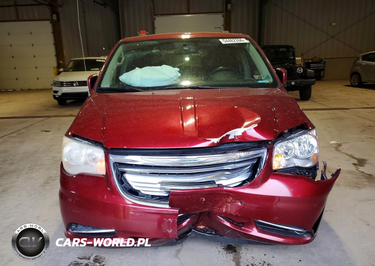 2014 Chrysler Town & Country Touring VIN:2C4RC1BG0ER249524 - 5