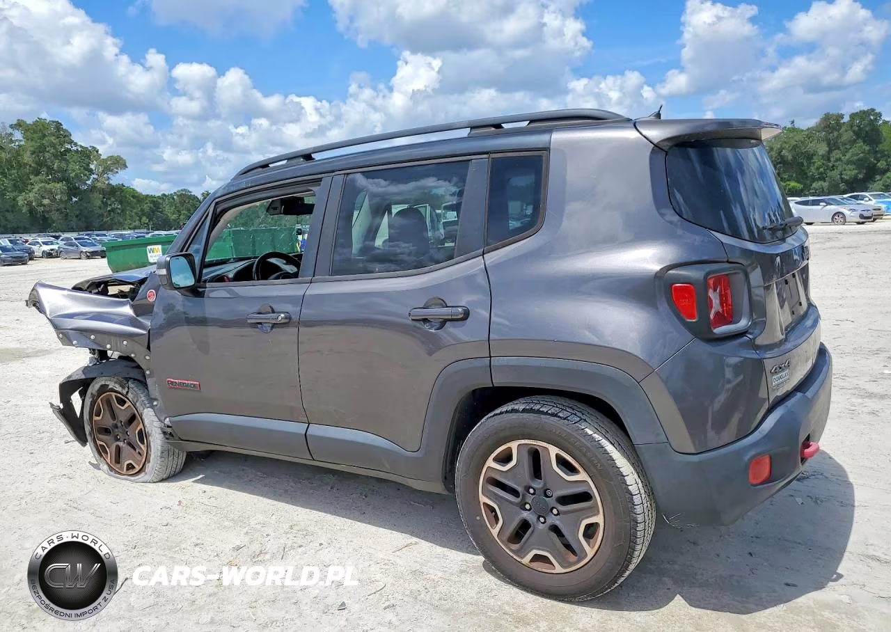 2016 Jeep Renegade Trailhawk VIN:ZACCJBCTXGPD49117 - 2