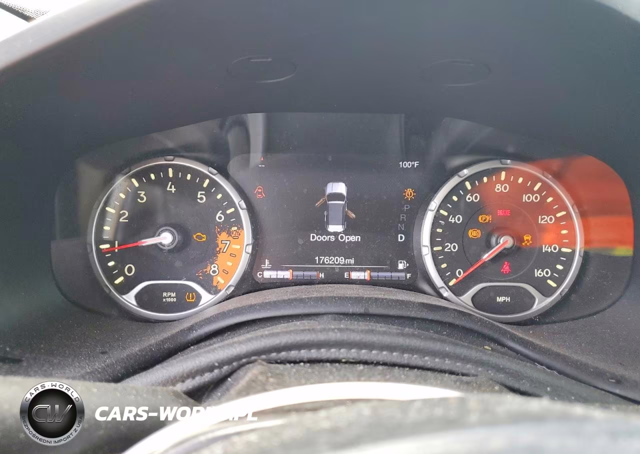 2016 Jeep Renegade Trailhawk VIN:ZACCJBCTXGPD49117 - 9