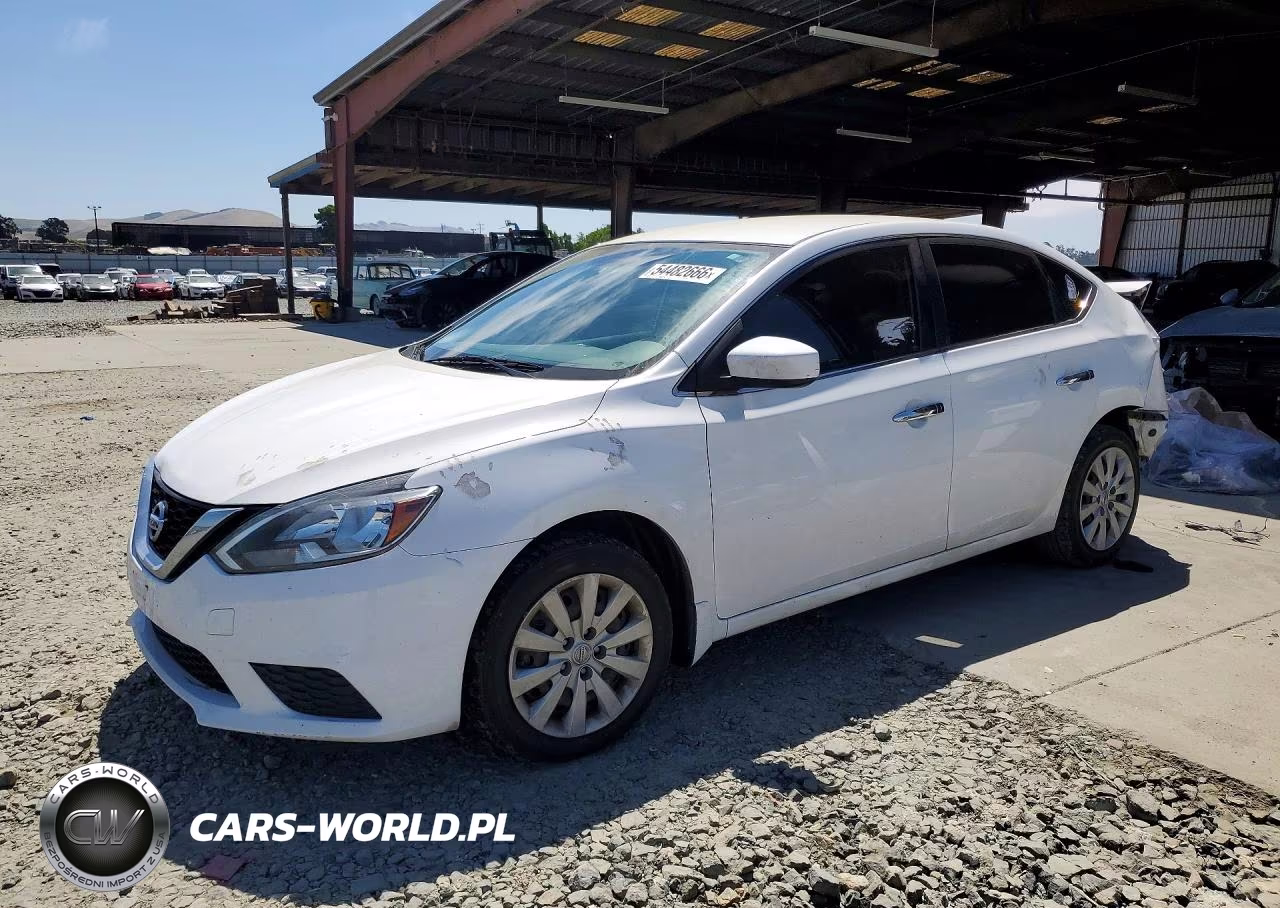 2017 Nissan Sentra S – zdjęcie 1 z 12