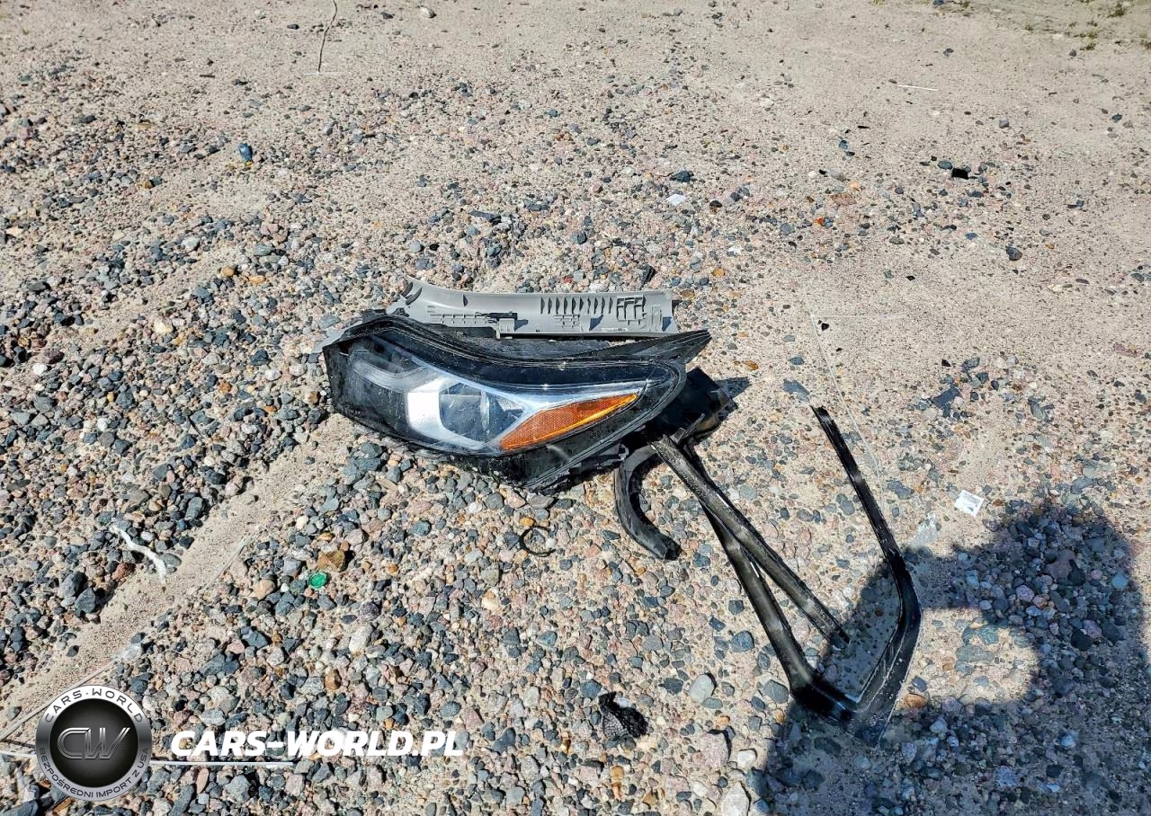 2020 Chevrolet Equinox Premier VIN:2GNAXNEV3L6227221 - 12