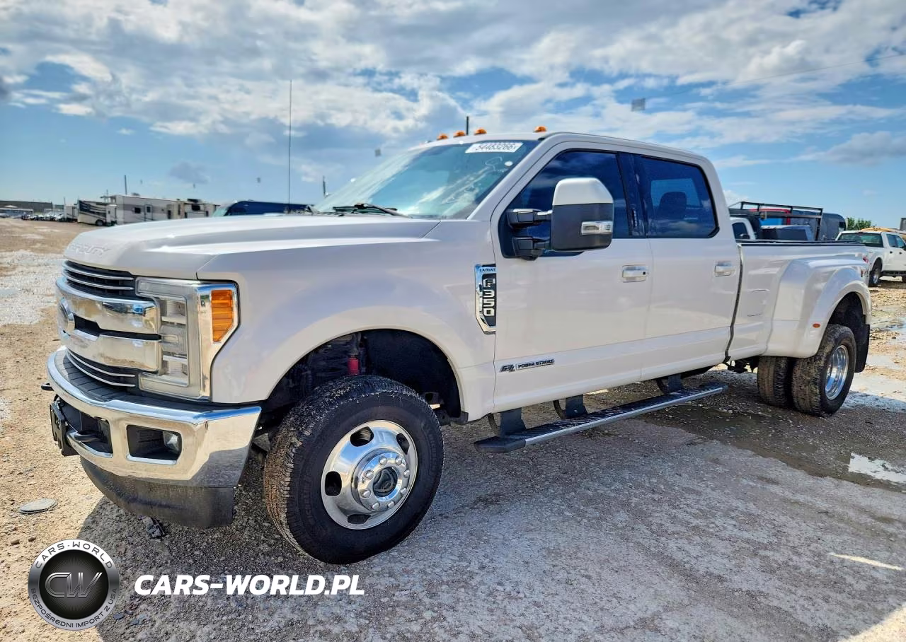 2017 Ford F350 Super Duty – zdjęcie 1 z 12