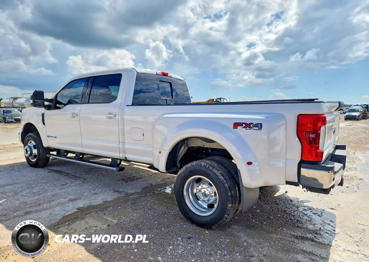 2017 Ford F350 Super Duty VIN:1FT8W3DTXHEE77881 - 2
