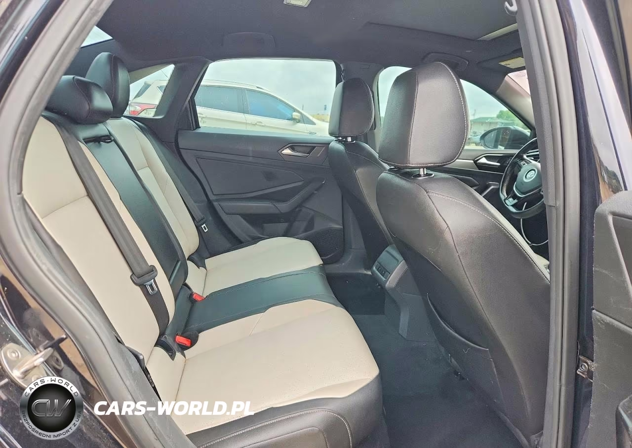 2019 Volkswagen Jetta S VIN:3VWC57BU1KM273372 - 10
