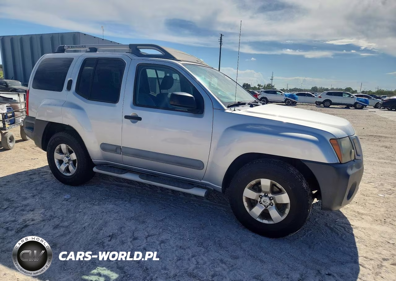 2011 Nissan Xterra X VIN:5N1AN0NU1BC523624 - 4