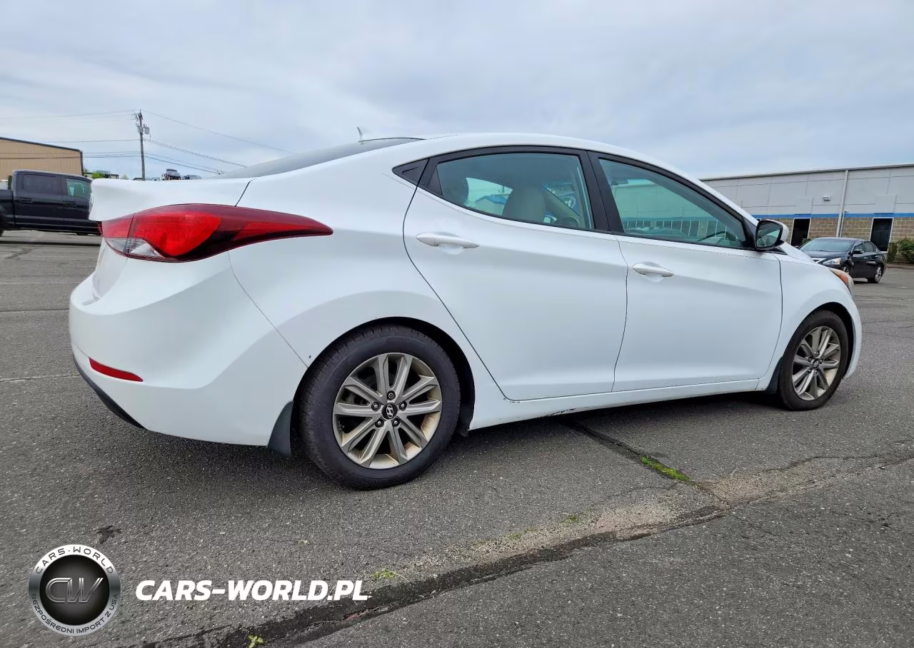 2015 Hyundai Elantra Se VIN:5NPDH4AE1FH634750 - 3