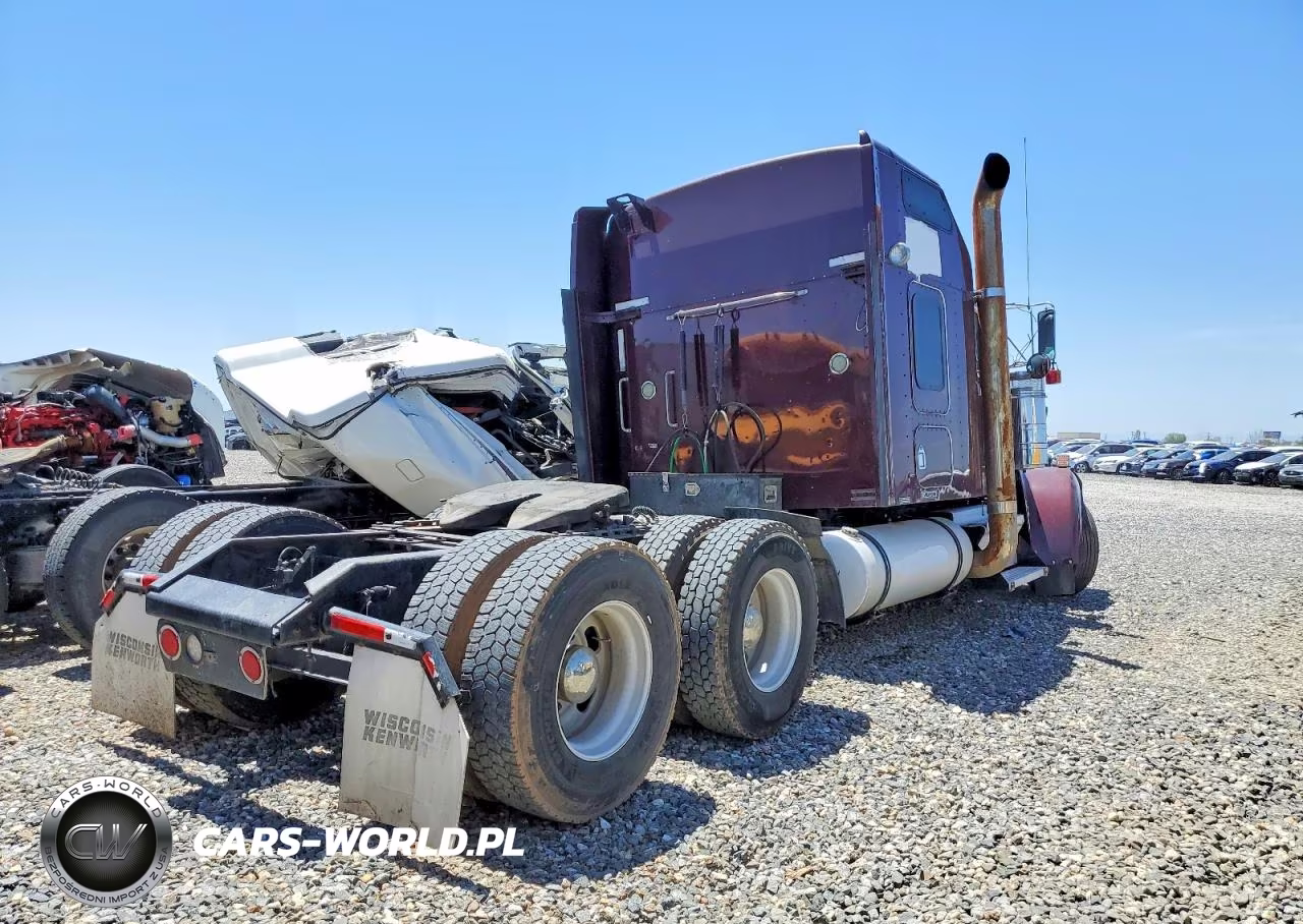 2004 Kenworth W900 Semi Truck VIN:1XKWDB9X24J051384 - 4