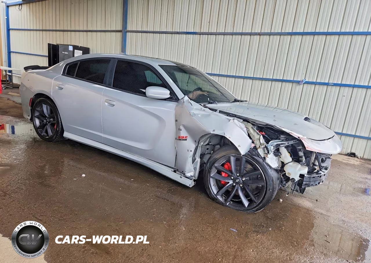 2019 Dodge Charger Scat Pack VIN:2C3CDXGJ6KH688792 - 4