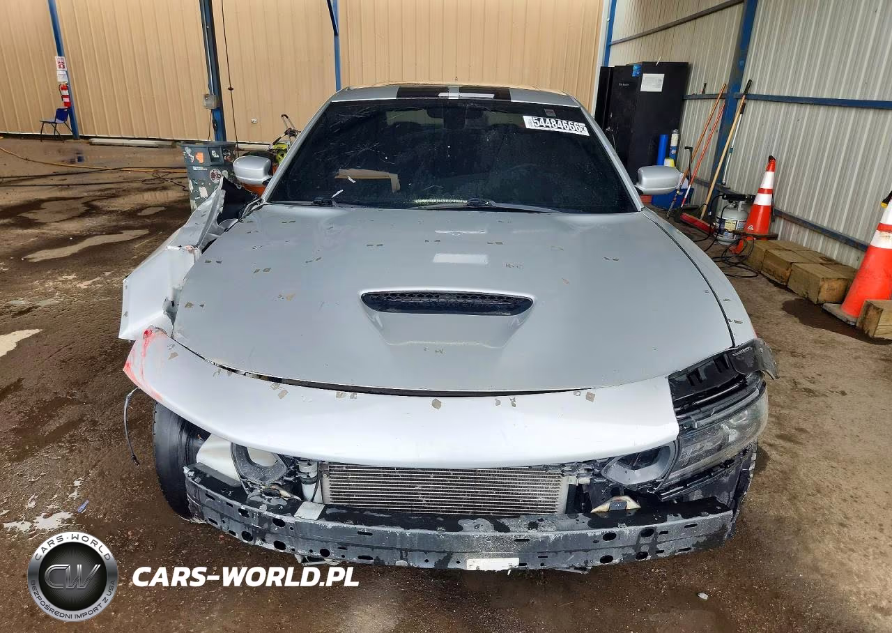 2019 Dodge Charger Scat Pack VIN:2C3CDXGJ6KH688792 - 5
