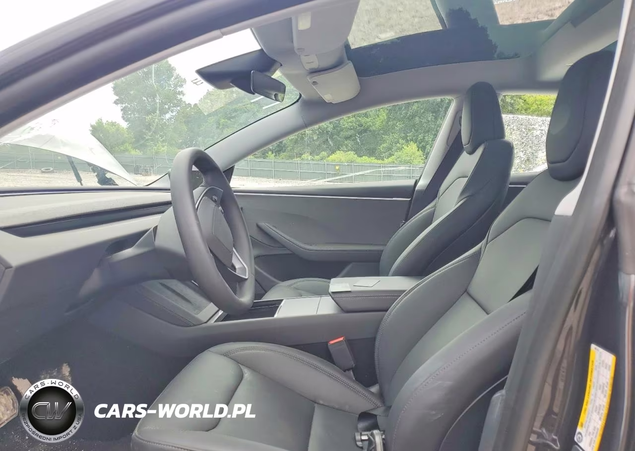 2025 Tesla Model 3 VIN:5YJ3E1EA8SF065124 - 7