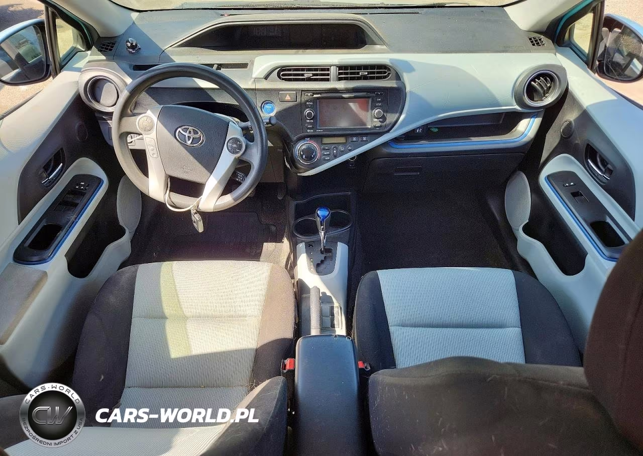 2012 Toyota Prius C Three VIN:JTDKDTB3XC1005629 - 8