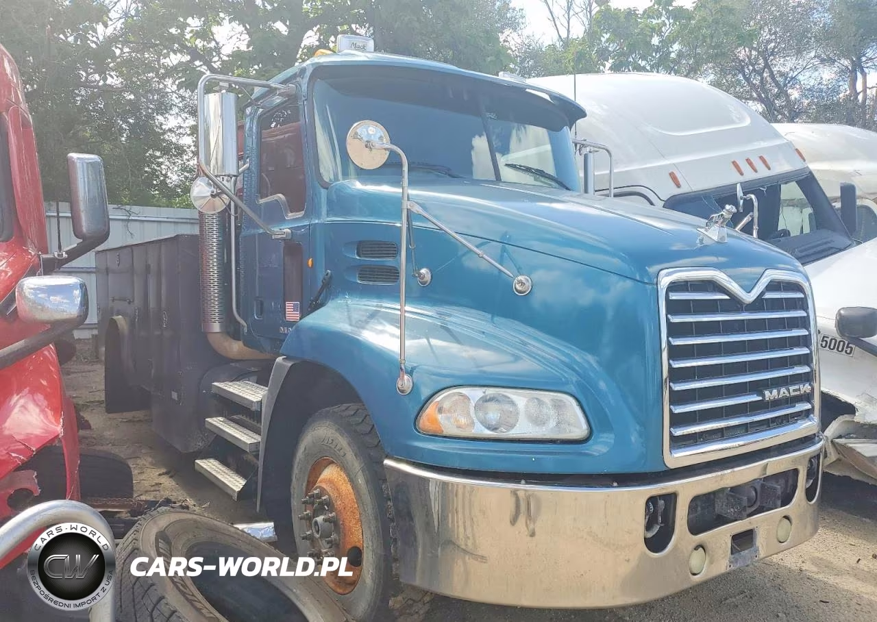 2013 Mack Cxu612 Utility - Service Truck