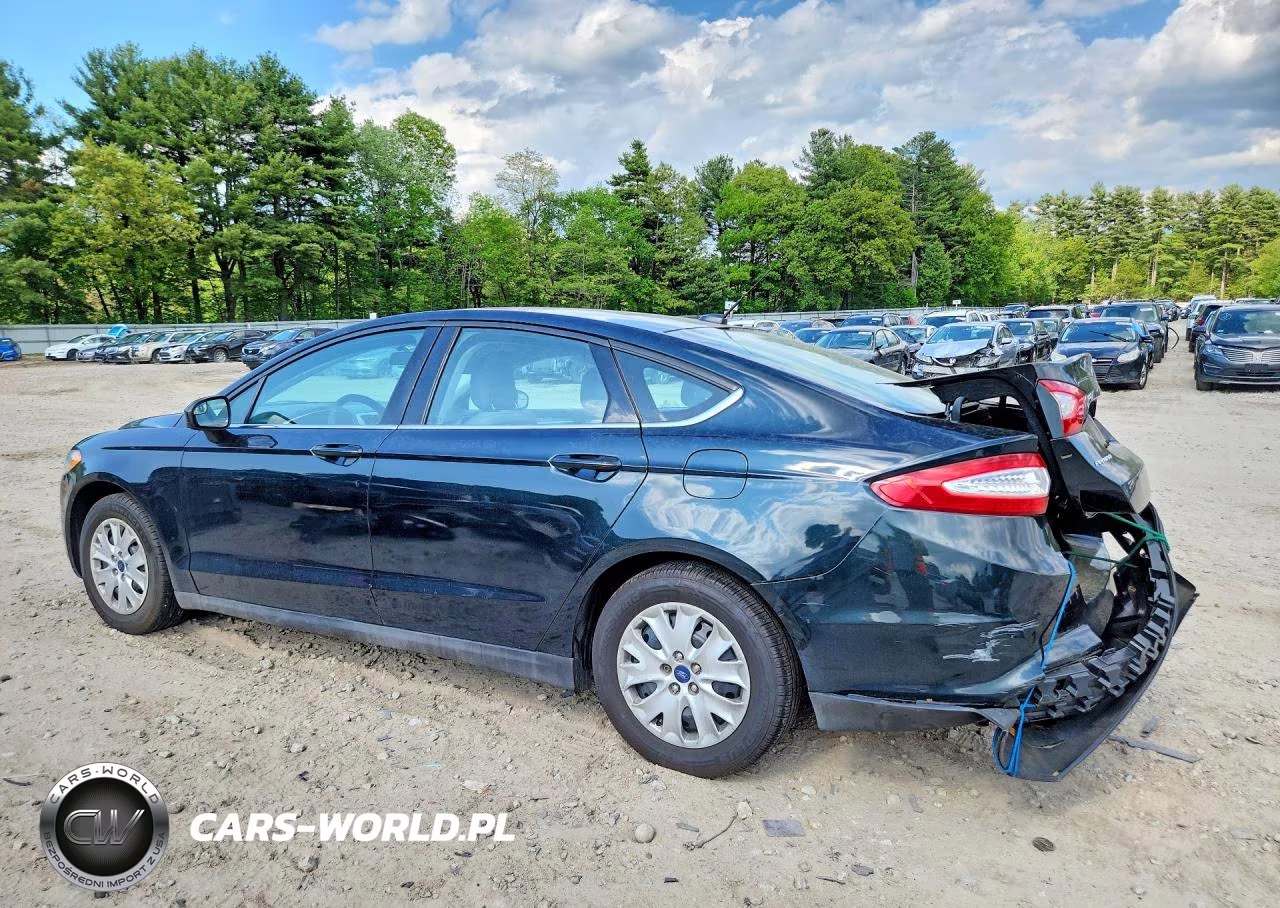 2014 Ford Fusion S VIN:3FA6P0G70ER250151 - 2