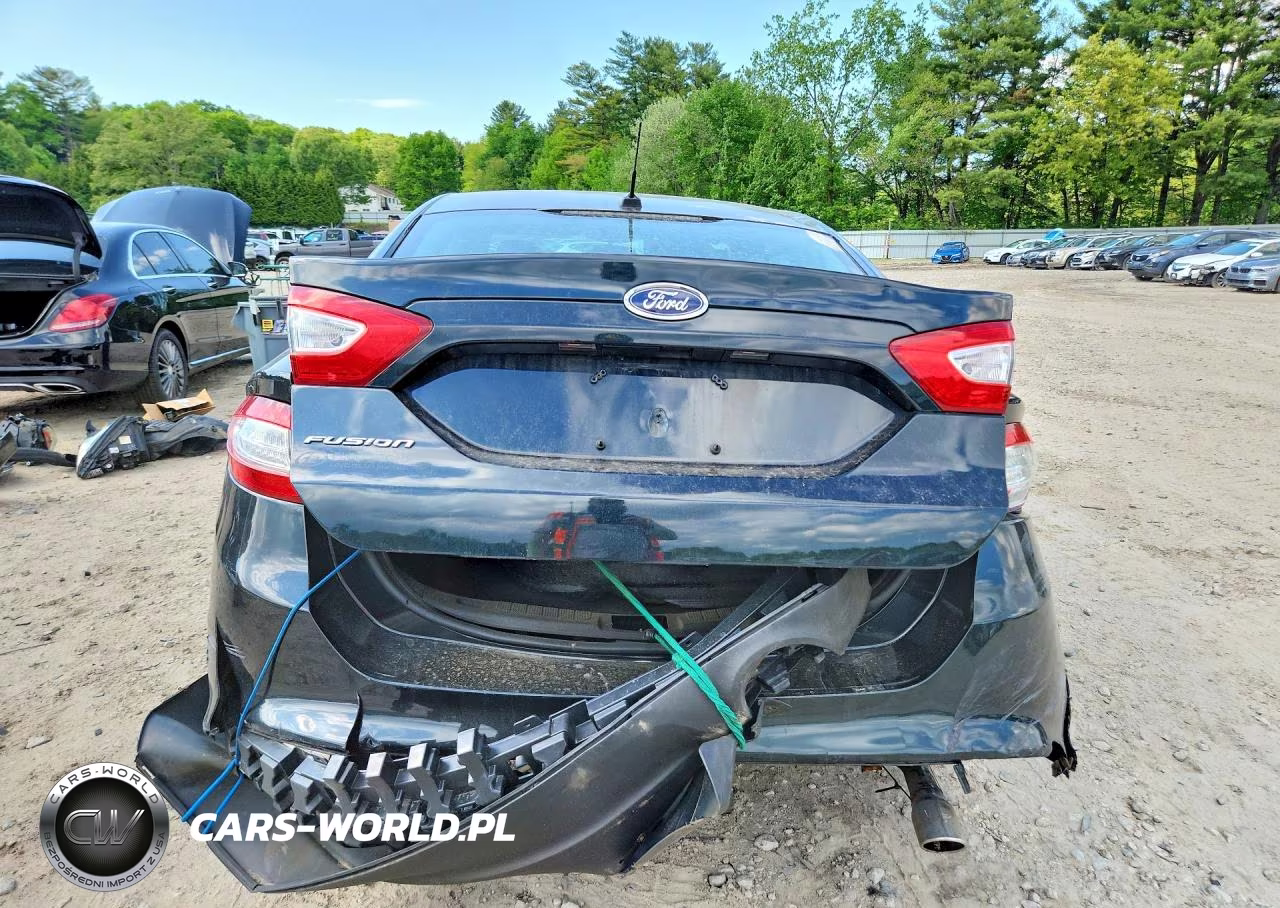 2014 Ford Fusion S VIN:3FA6P0G70ER250151 - 6