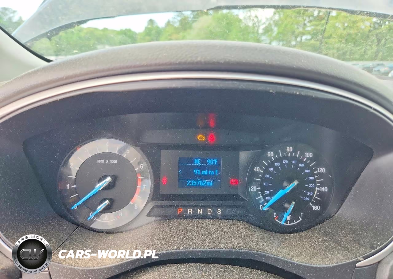 2014 Ford Fusion S VIN:3FA6P0G70ER250151 - 9