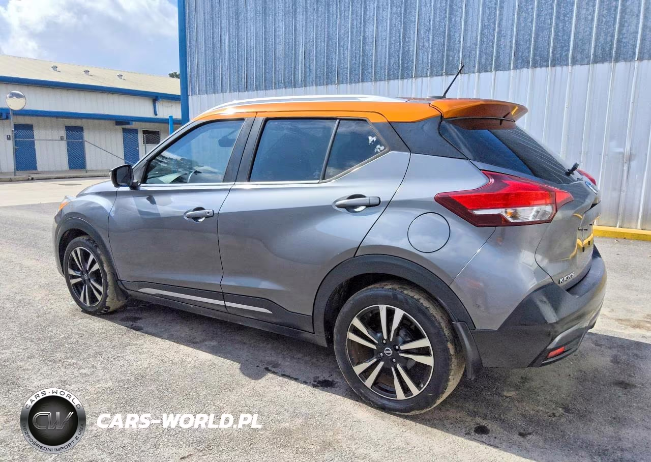 2018 Nissan Kicks Sr VIN:3N1CP5CU0JL509176 - 2