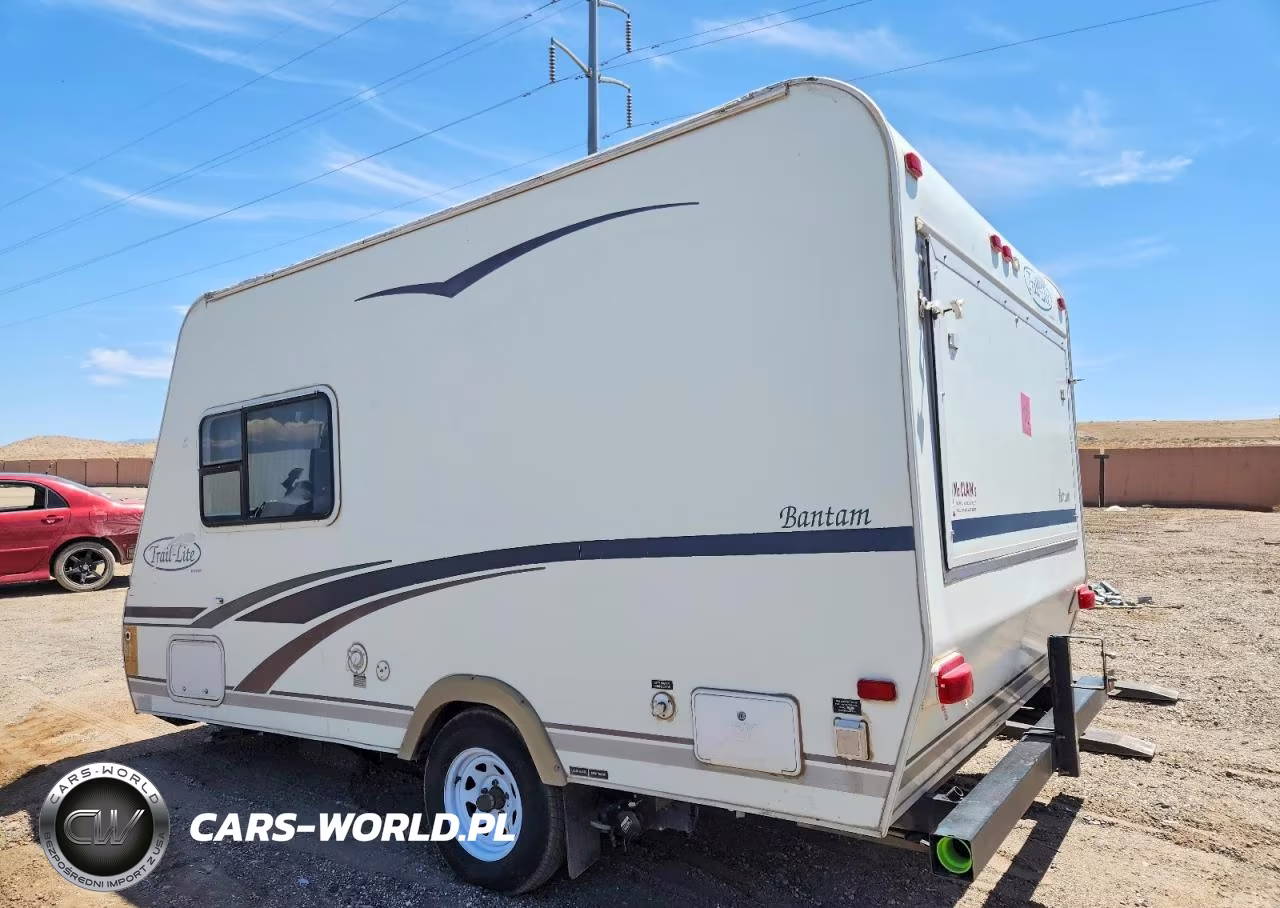 2004 R-Vision Trail Lite Camper VIN:4WY201G1141700922 - 3