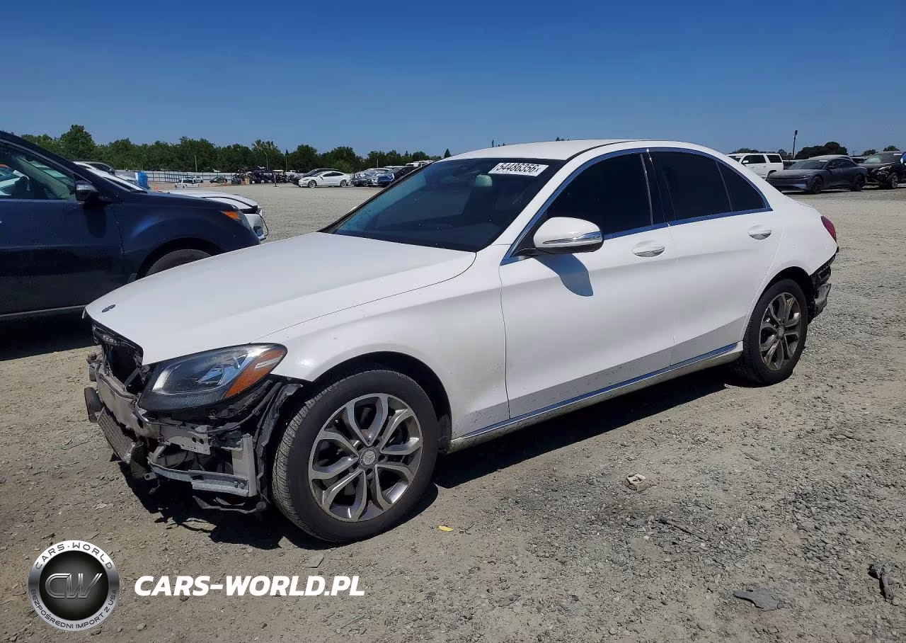 2015 Mercedes-Benz C 300 4Matic – zdjęcie 1 z 12