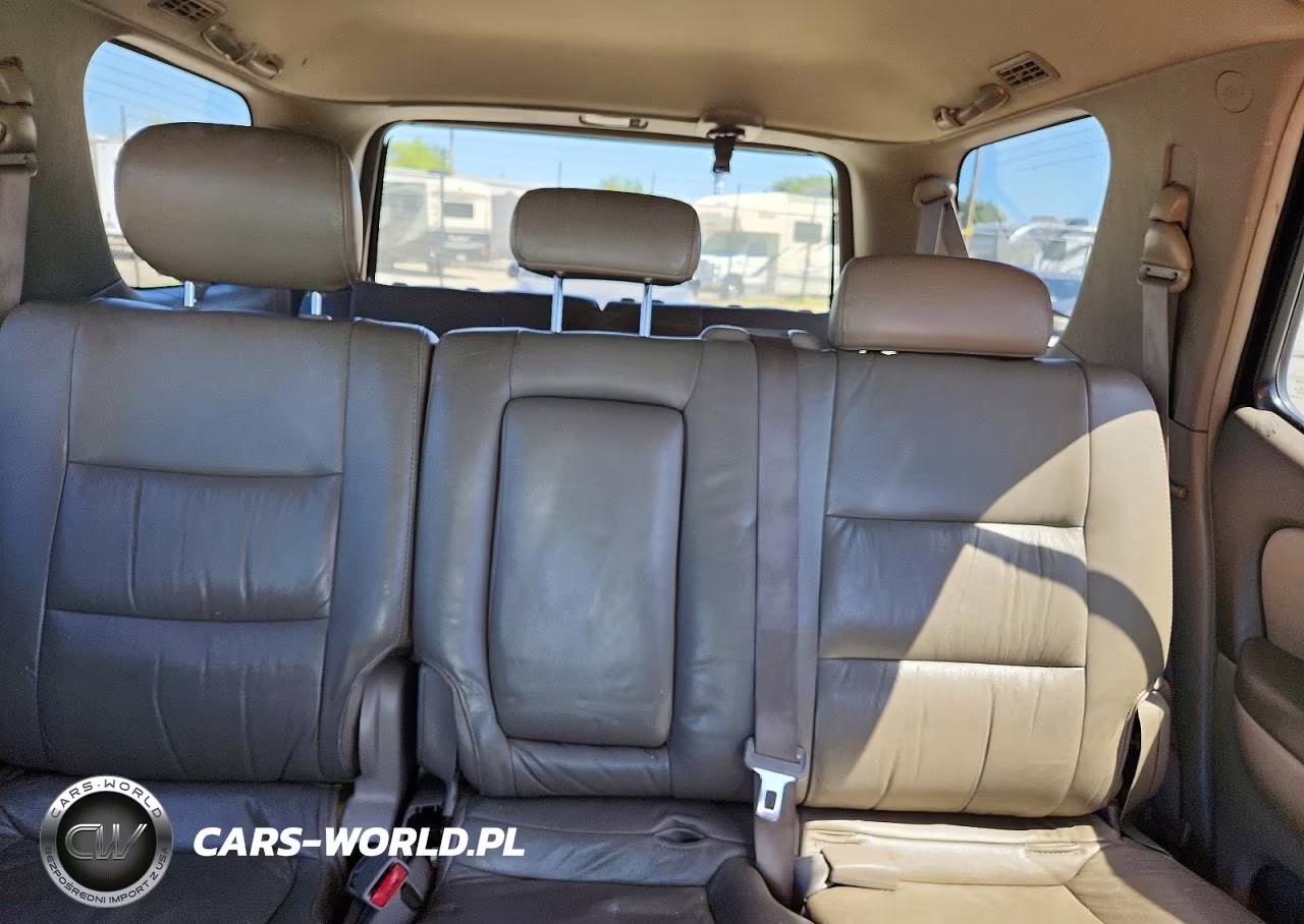 2005 Toyota Sequoia Sr5 VIN:5TDZT34A65S258238 - 10