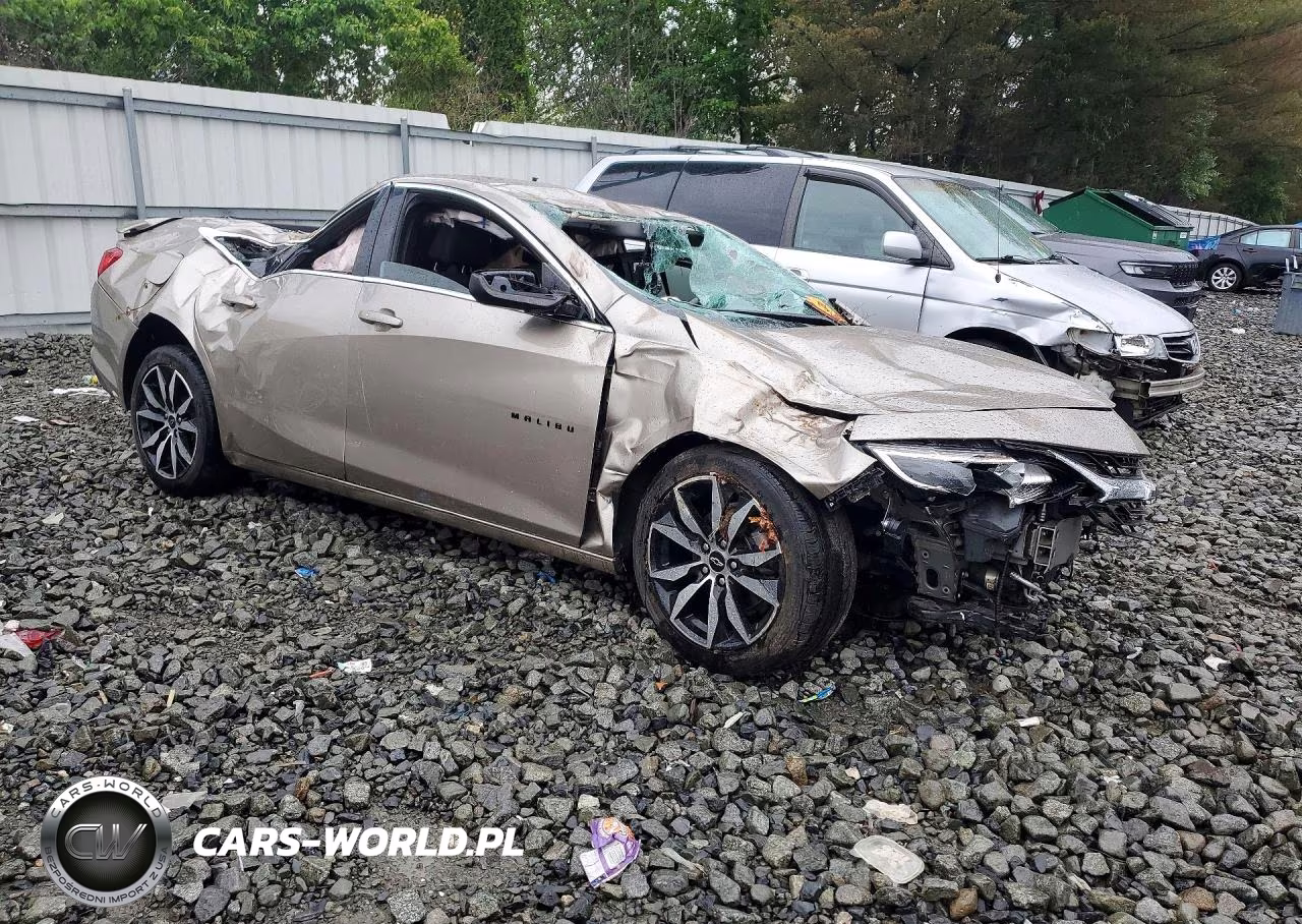 2022 Chevrolet Malibu Rs VIN:1G1ZG5ST2NF194681 - 4