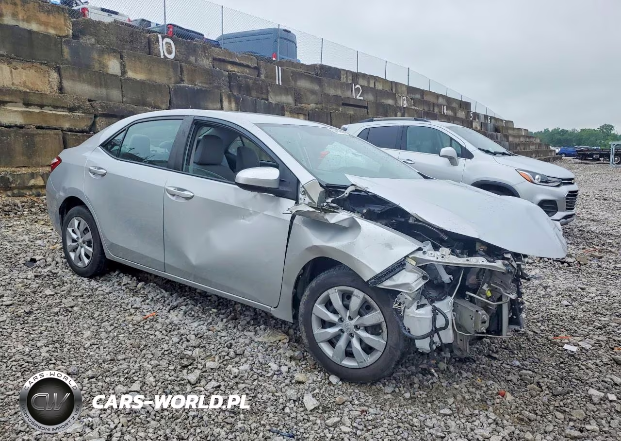 2014 Toyota Corolla Le VIN:5YFBURHE6EP008120 - 4
