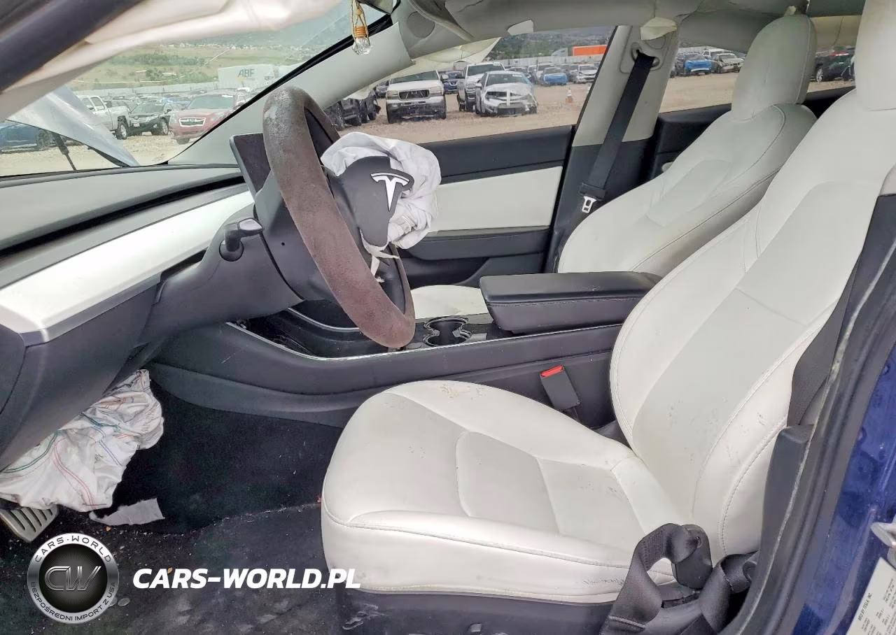 2019 Tesla Model 3 VIN:5YJ3E1EBXKF514702 - 7