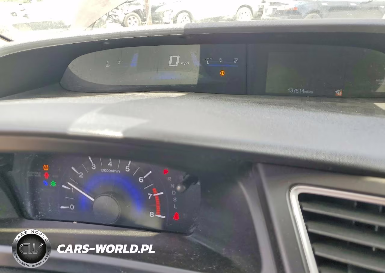 2015 Honda Civic Lx VIN:2HGFB2F52FH547098 - 9