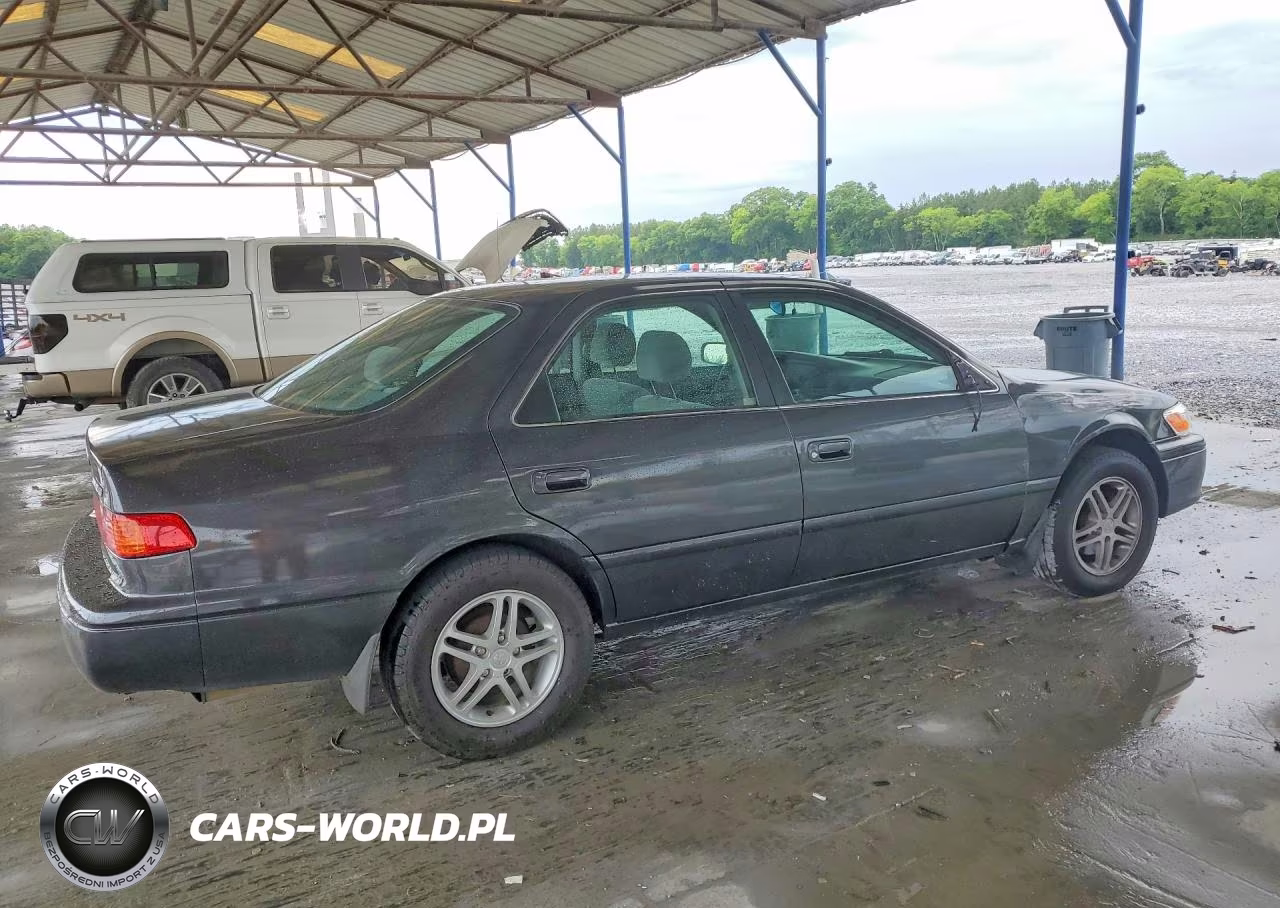 2000 Toyota Camry VIN:4T1BG22K8YU979684 - 3