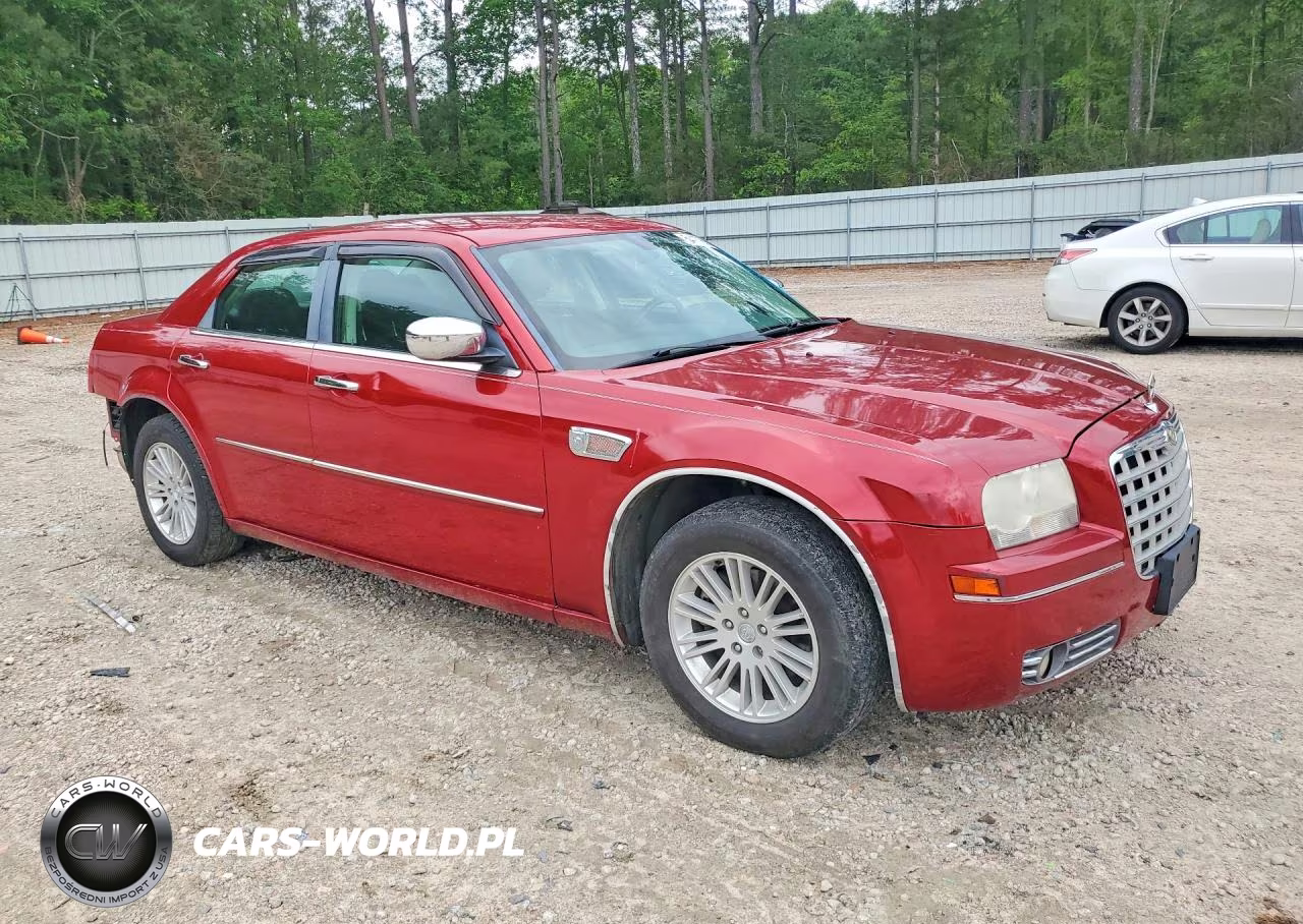2010 Chrysler 300 Touring VIN:2C3CA5CV0AH325702 - 4