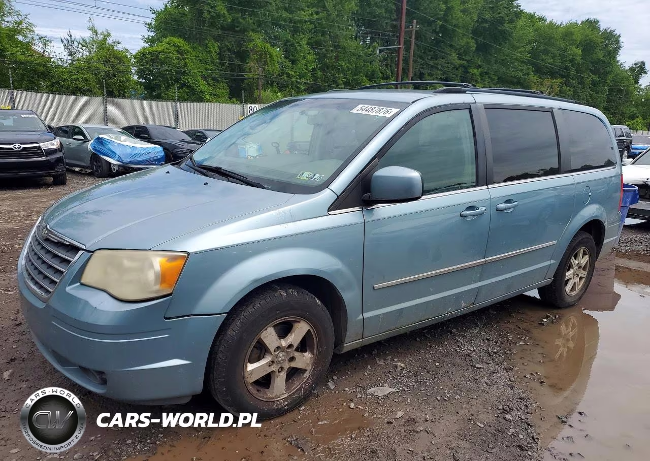 2009 Chrysler Town & Country Touring