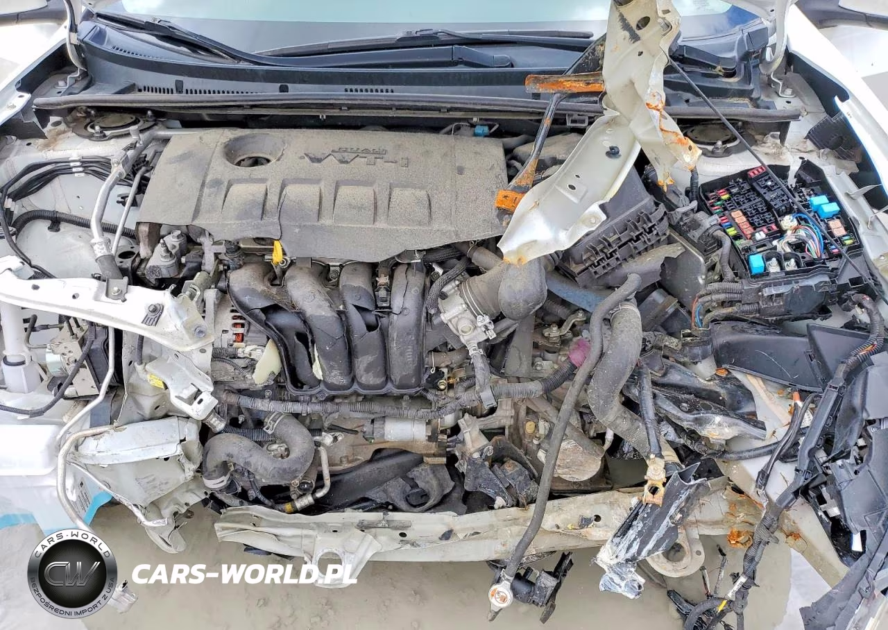 2018 Toyota Corolla Le VIN:5YFBURHE8JP794965 - 11