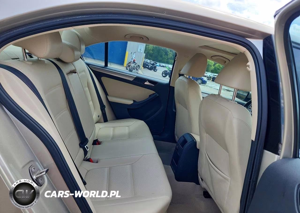 2015 Volkswagen Jetta Se VIN:3VWD17AJ2FM284667 - 10
