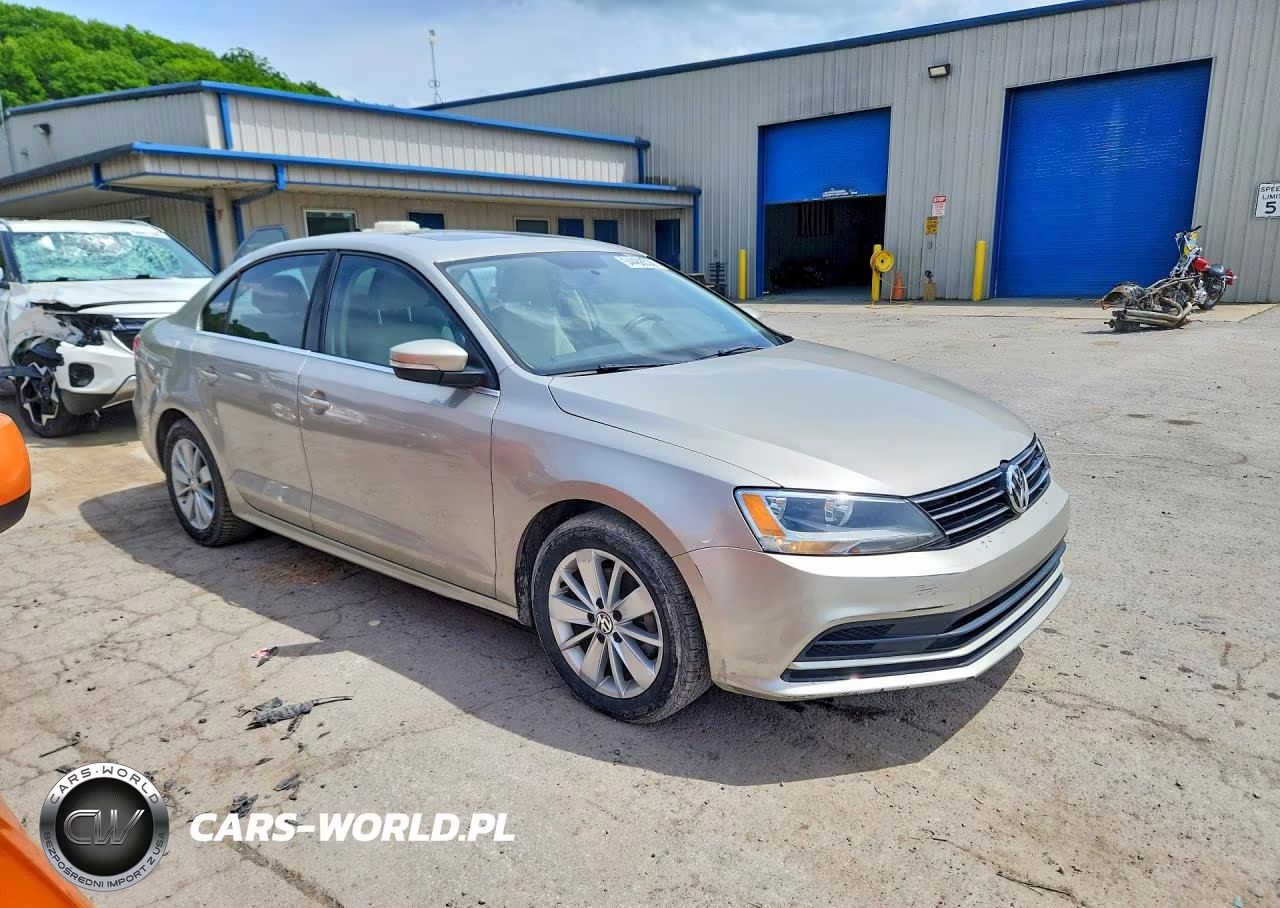 2015 Volkswagen Jetta Se VIN:3VWD17AJ2FM284667 - 4