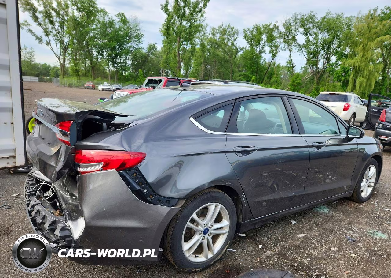 2018 Ford Fusion Se VIN:3FA6P0H76JR270770 - 3