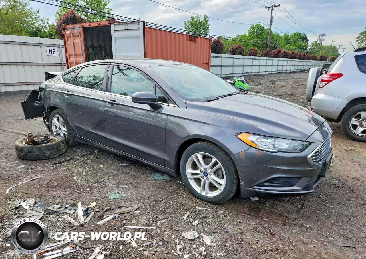 2018 Ford Fusion Se VIN:3FA6P0H76JR270770 - 4